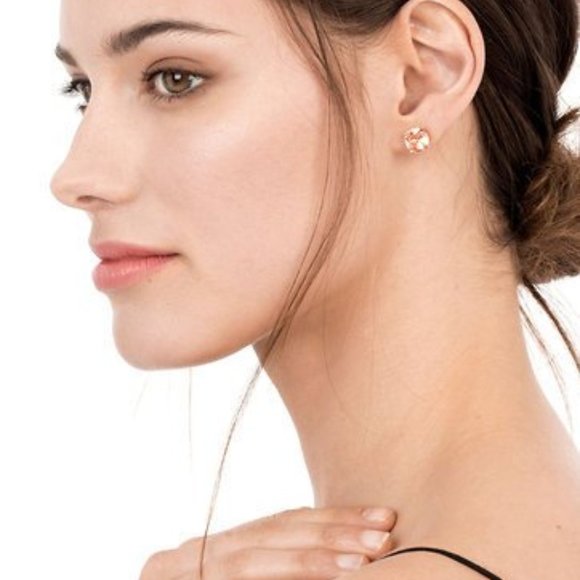 :: Stella & Dot Pink Luxe Studs - Picture 2 of 5